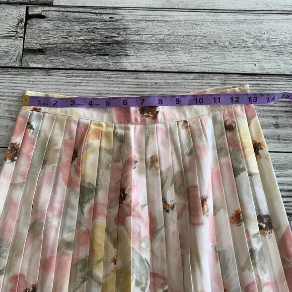 Vintage Handmade Pleated Floral Midi Skirt - Picture 4 of 7